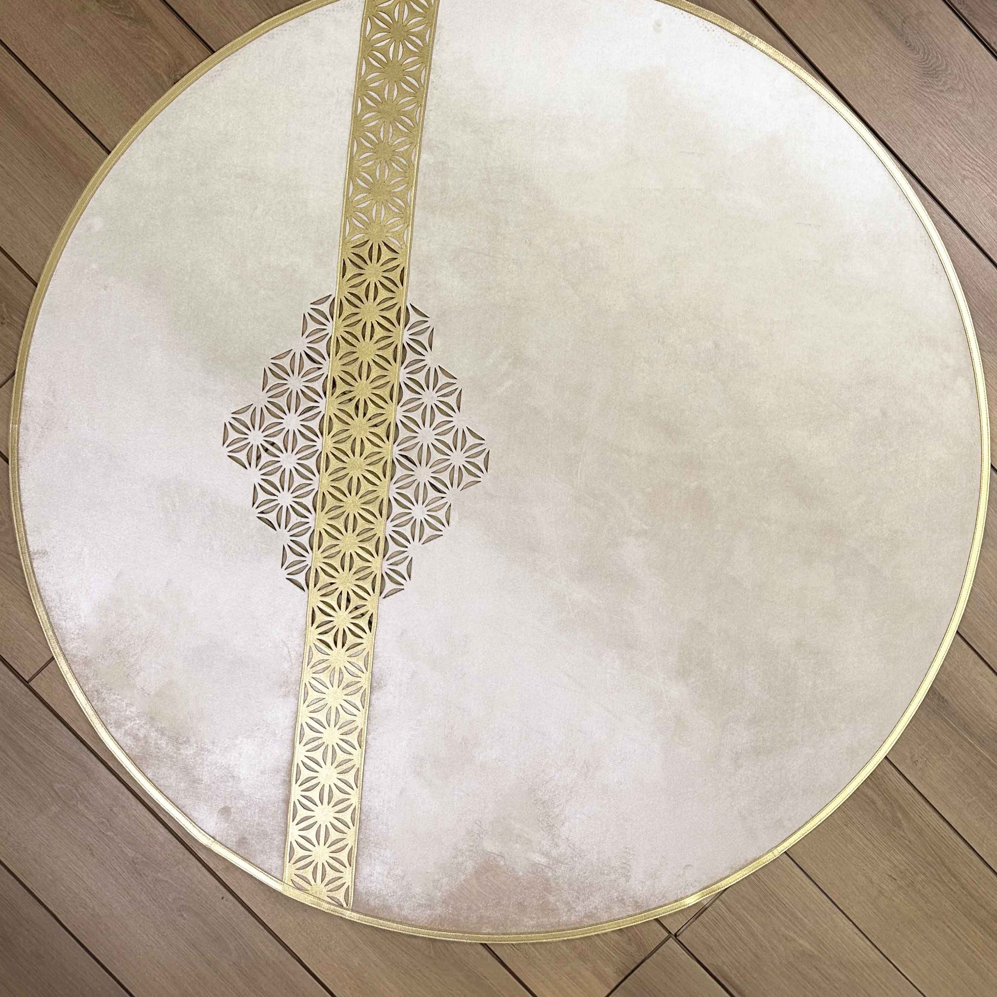 Yildiz Round Luxury Cut Through Modern Light Gold Rug by Creative Home, Turkish Leather Circular Mat, Washable Turkish Circle Carpet,RUGR-CH-YLDZ-LGoYGo-140,RUGR-CH-YLDZ-LGoYGo-180,RUGR-CH-YLDZ-LGoYGo-220