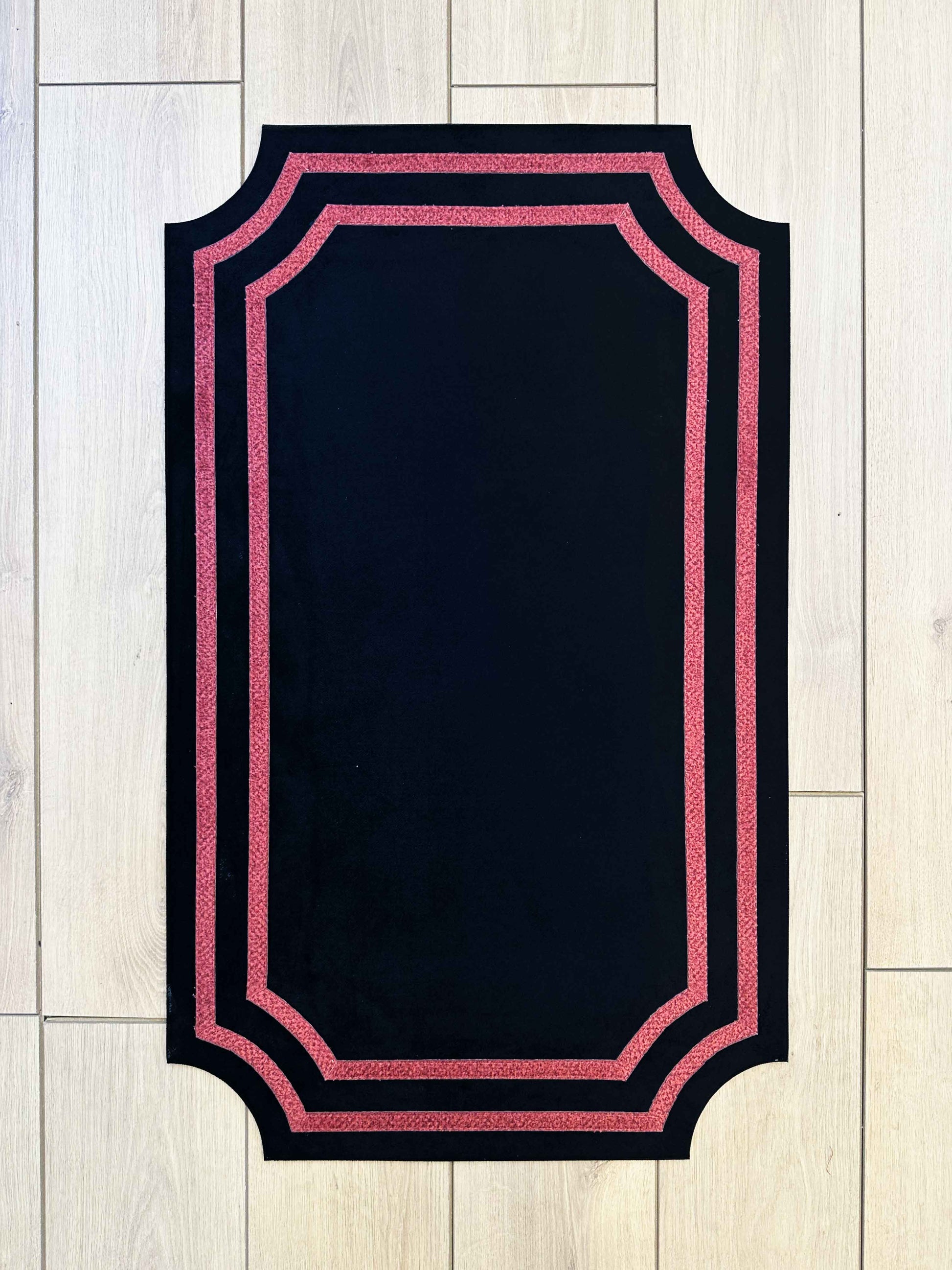 Sare Rectangular Black & Burgundy Red Modern Leather Striped Curved Cornered Minimal Rug - by Creative Home Rugs,RUG-SARE-BlaBu-4060,RUG-SARE-BlaBu-60100,RUG-SARE-BlaBu-70120,RUG-SARE-BlaBu-90150,RUG-SARE-BlaBu-121182