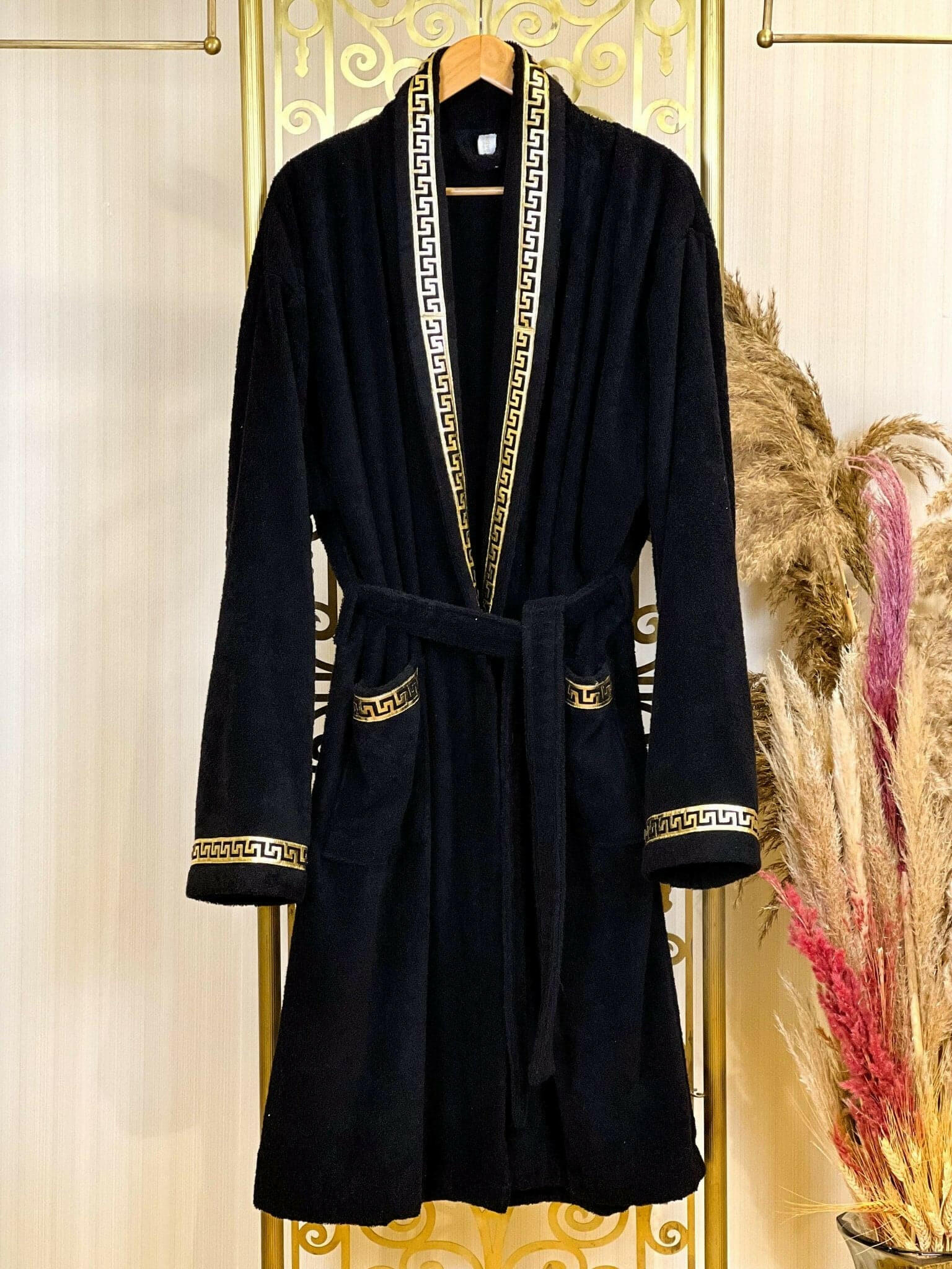 Men's Luxury Greek Key Plush Bathrobe Set, Versace Style Turkish Robe, Best Gifts For Man, L / Bathrobe + Slippers + 2 Sized Towels Men's Luxury Greek Key Plush Bathrobe Set, Versace Style Turkish Robe, Best Gifts For Man, L / Bathrobe + Slippers + 2 Sized Towels