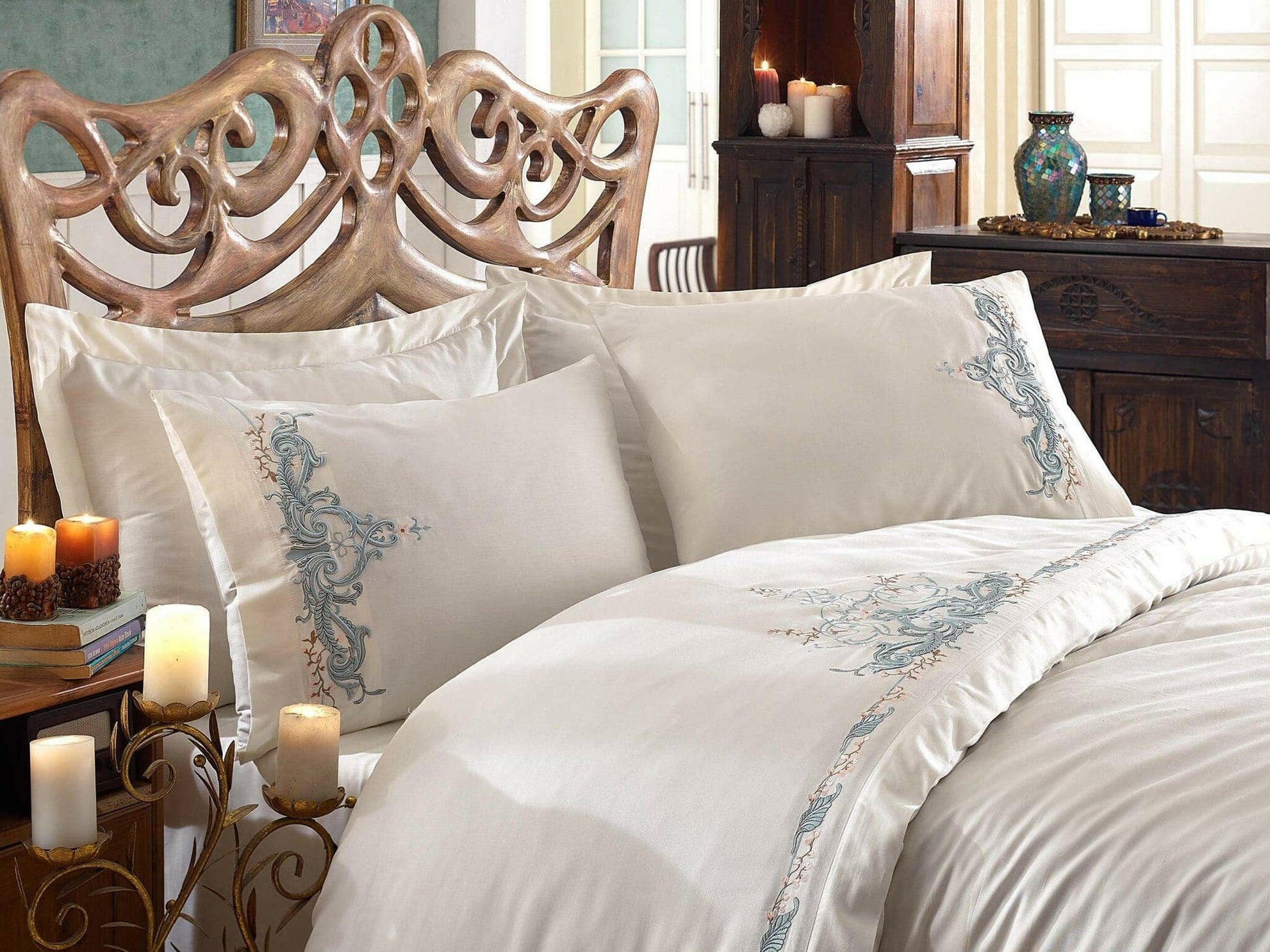 Dantela Olivia - Embroidered Luxury Duvet Cover Set - creativehome-designs