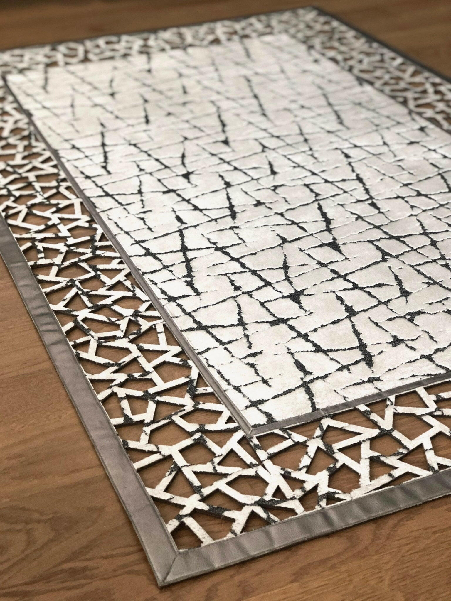 Demre Rug - Creative HomeRugs