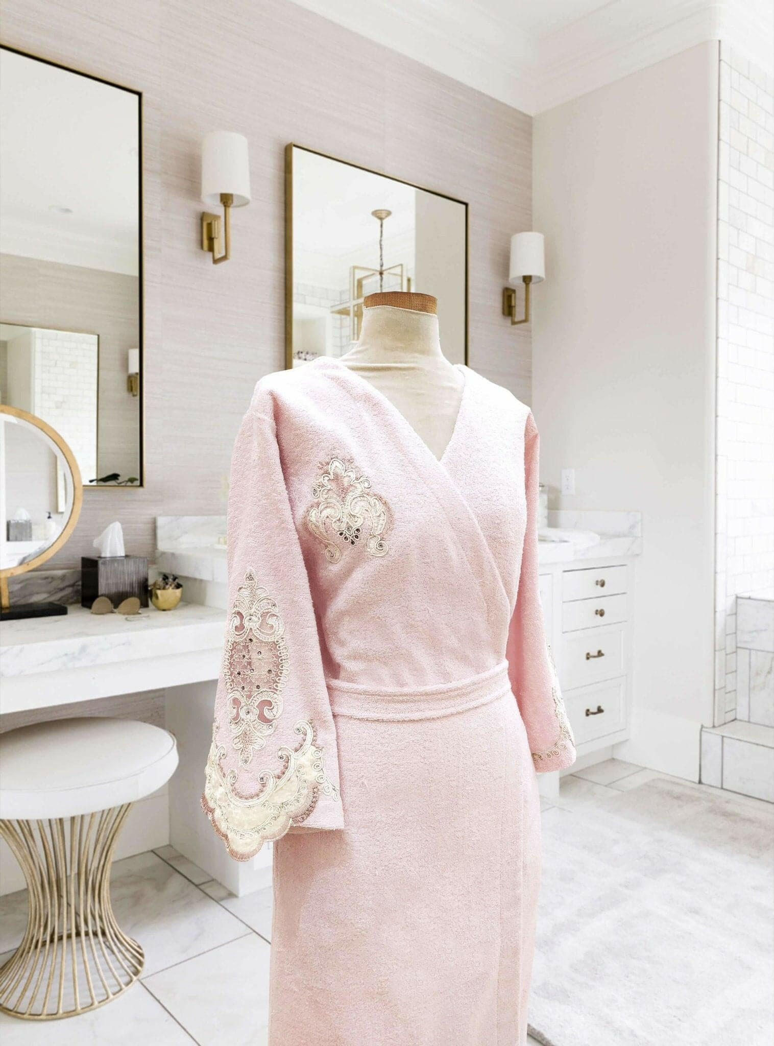 Eda Bathrobe - creativehome-designs