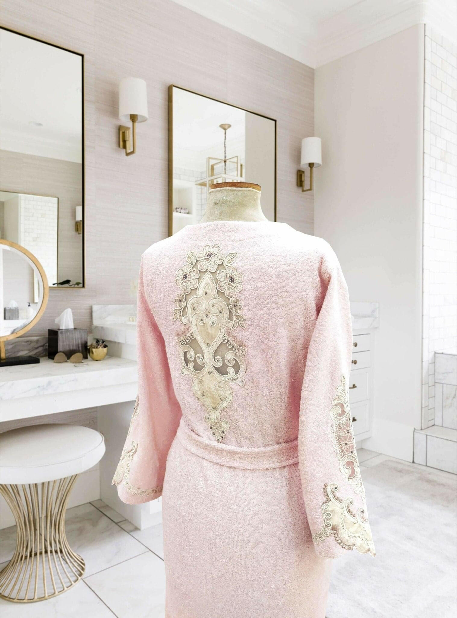 Eda Bathrobe - creativehome-designs