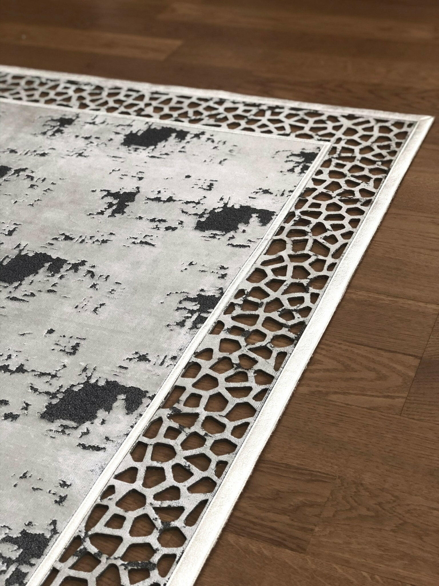 Esin Rug - Creative HomeRugs