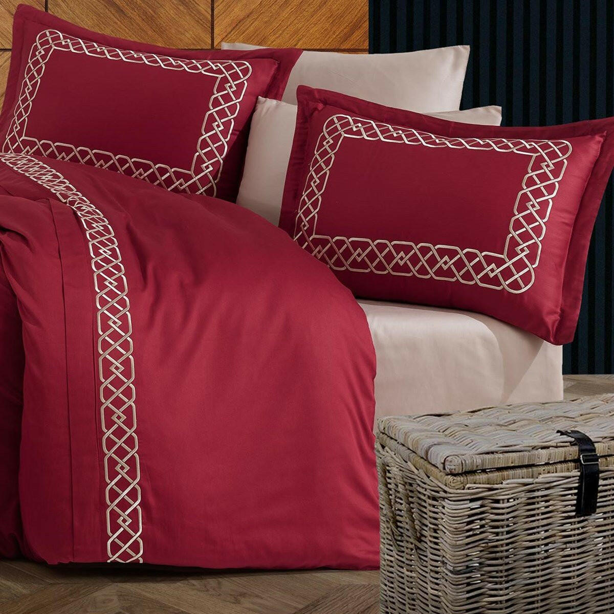 Esma Burgundy - Embroidered Luxury Duvet Cover Set - Creative HomeDuvet Covers