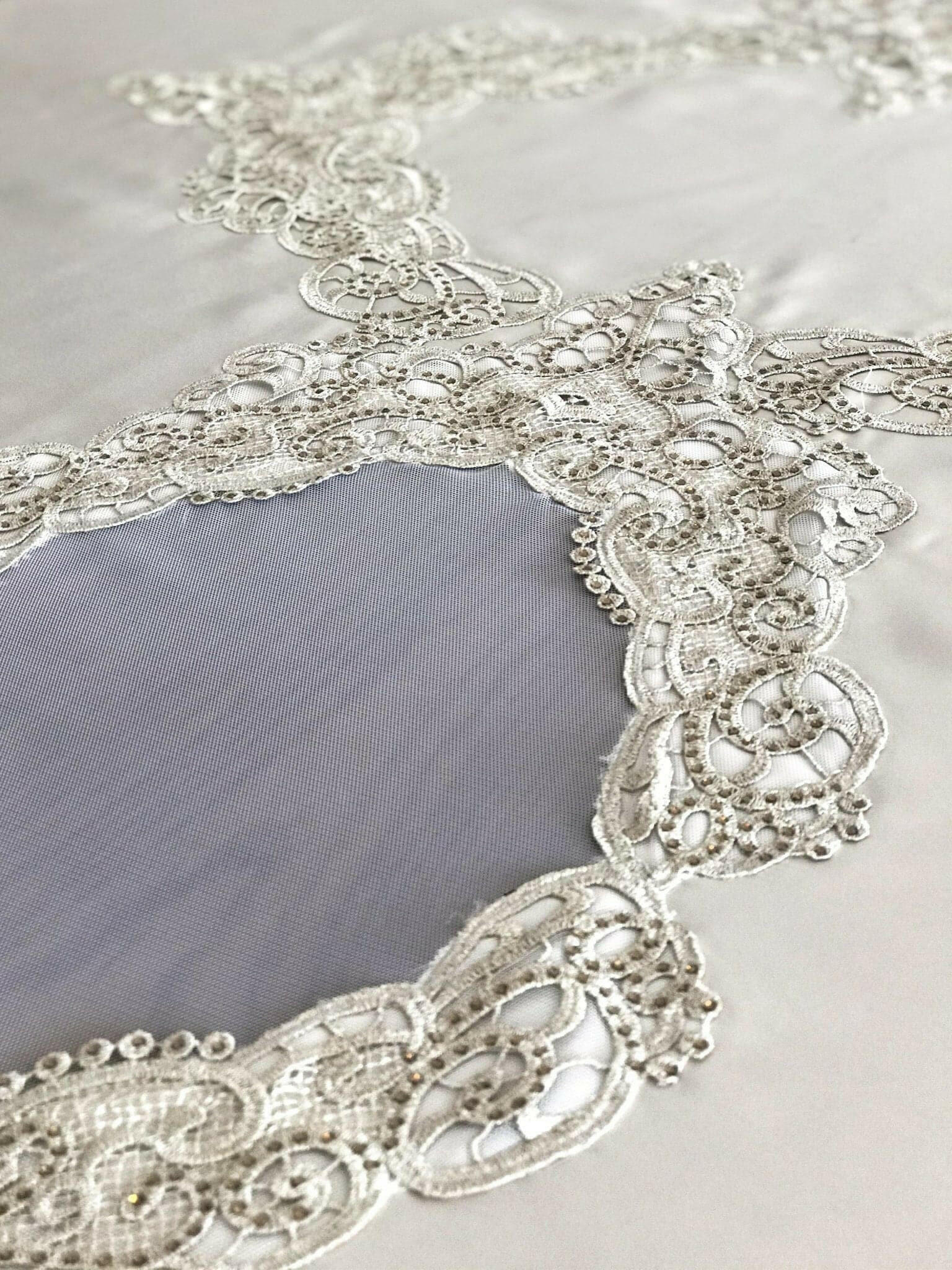 Esra Tablecloth - creativehome-designs