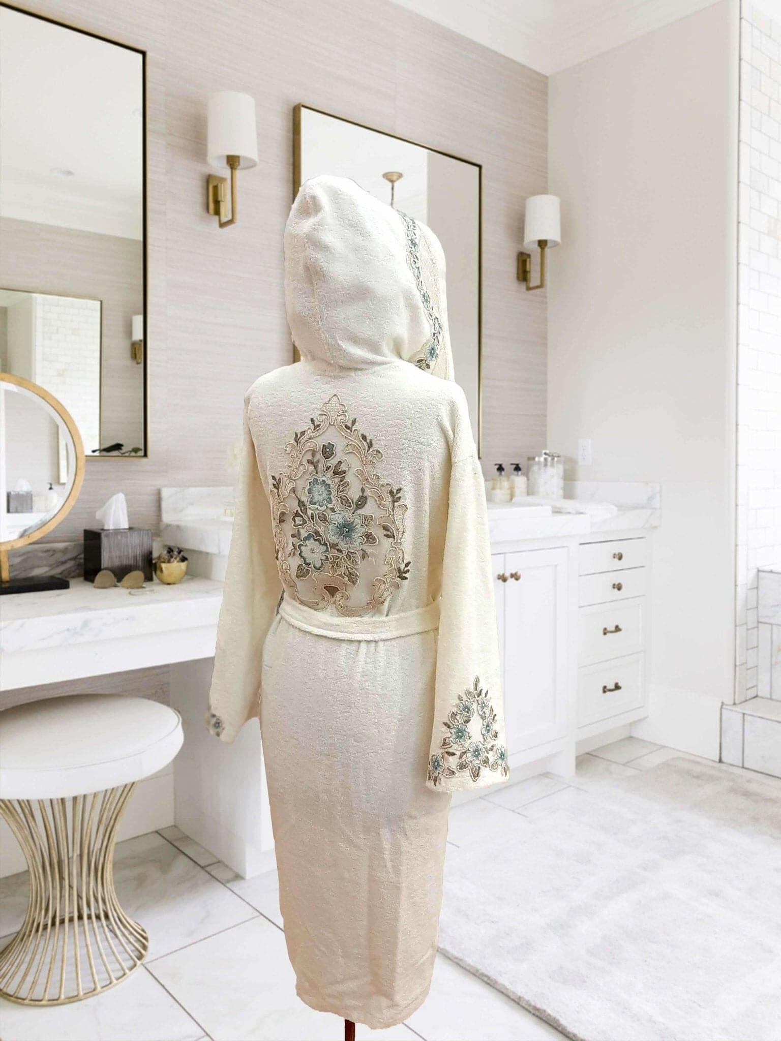 Gelin Bathrobe - creativehome-designs