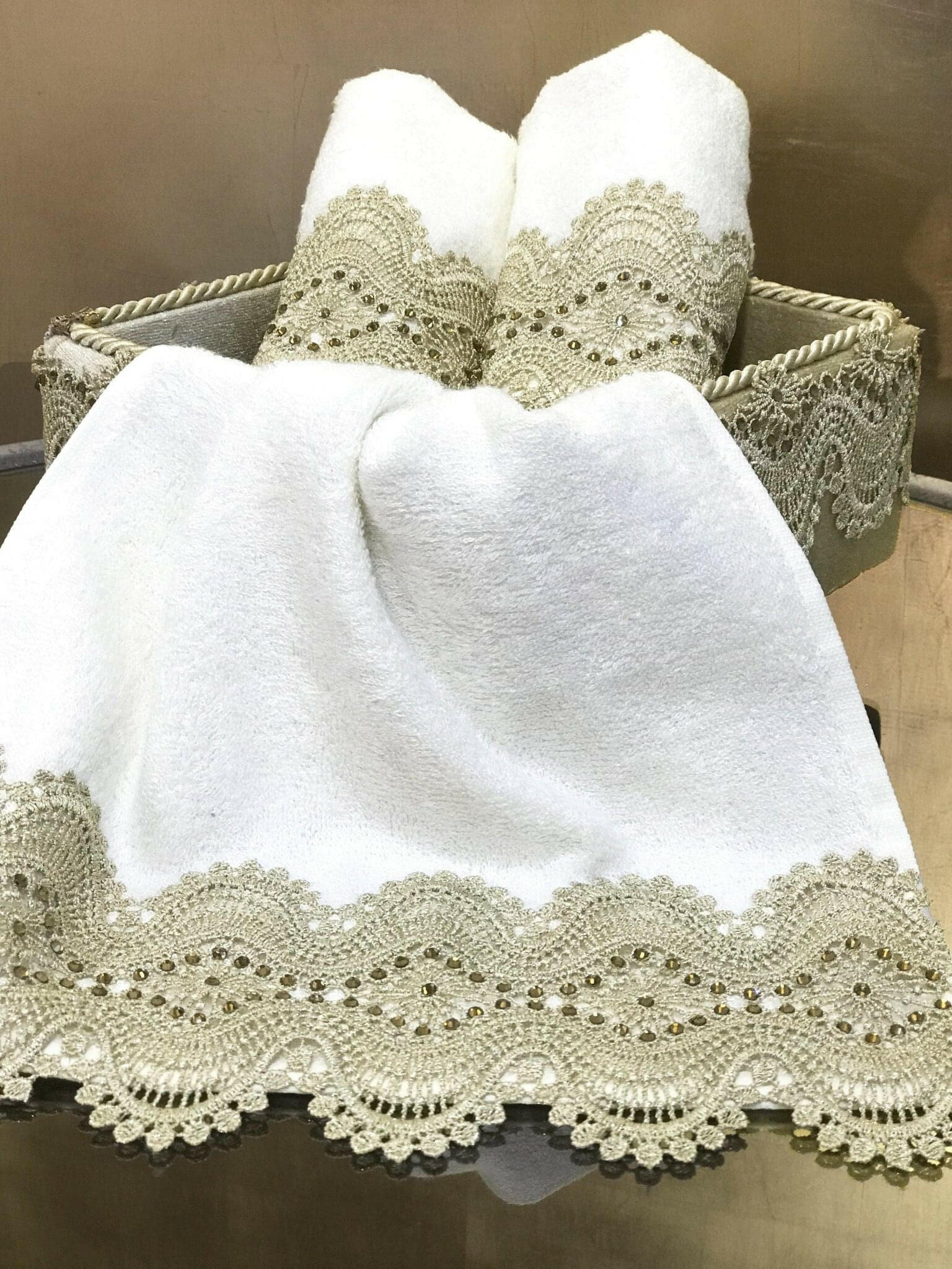 Gunes Towel Box Set - creativehome-designs
