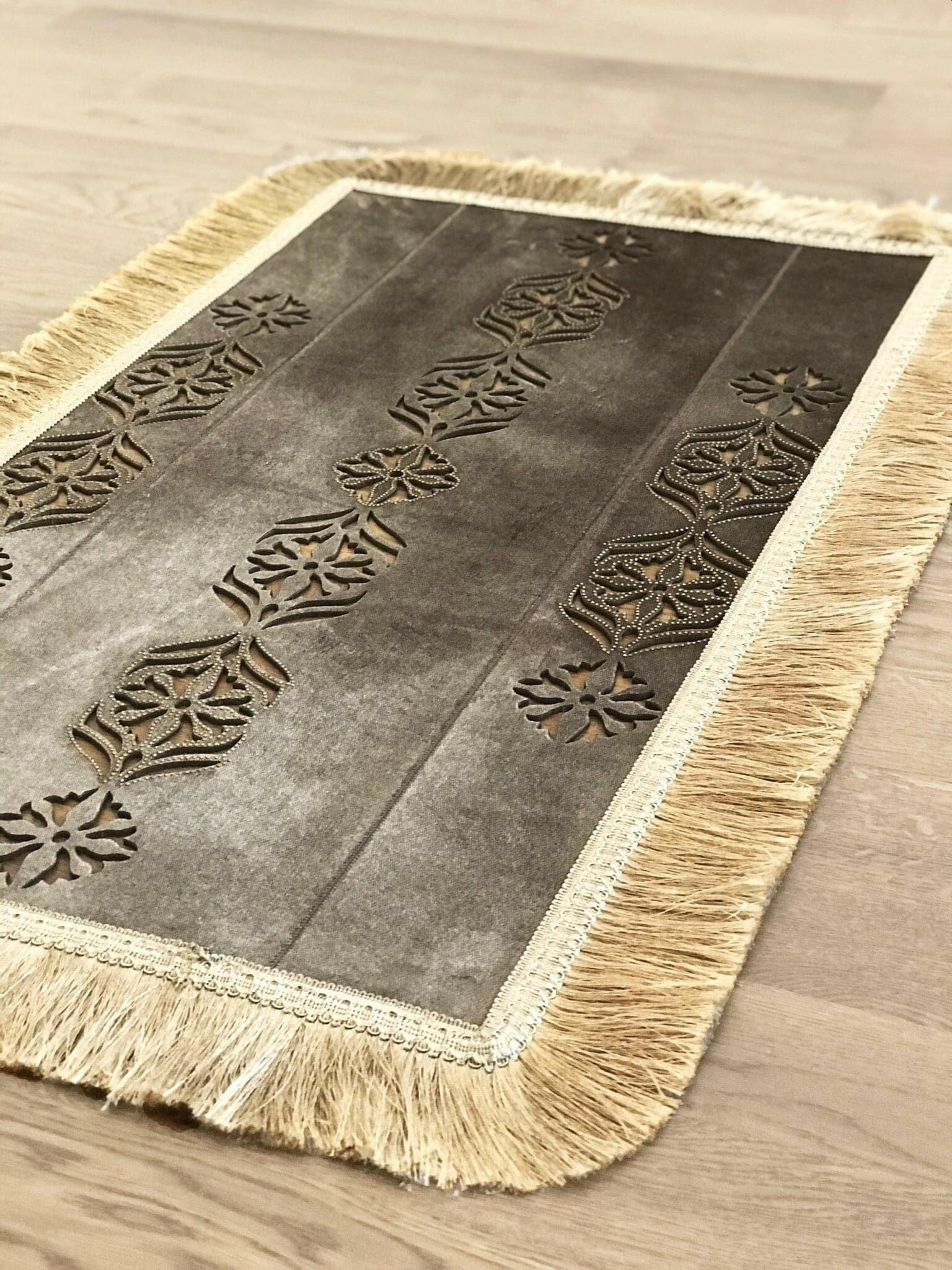 Hazal Gold Color Cutout Rectangular Rug with Tassels - Creative Home Designs Rugs, Turkish Carpet with Diamonds, Non Slip Mat,RUG-HZL-Co-4060,RUG-HZL-Co-60100,RUG-HZL-Co-70120,RUG-HZL-Co-90150,RUG-HZL-Co-121182,RUG-HZL-Co-152243,RUG-HZL-Co-182274