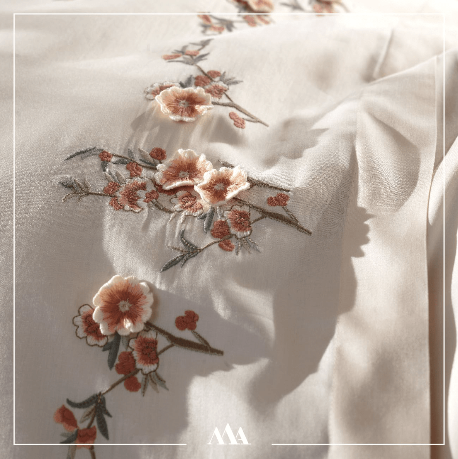Maribor Felinda - Embroidered Luxury Duvet Cover Set - creativehome-designs