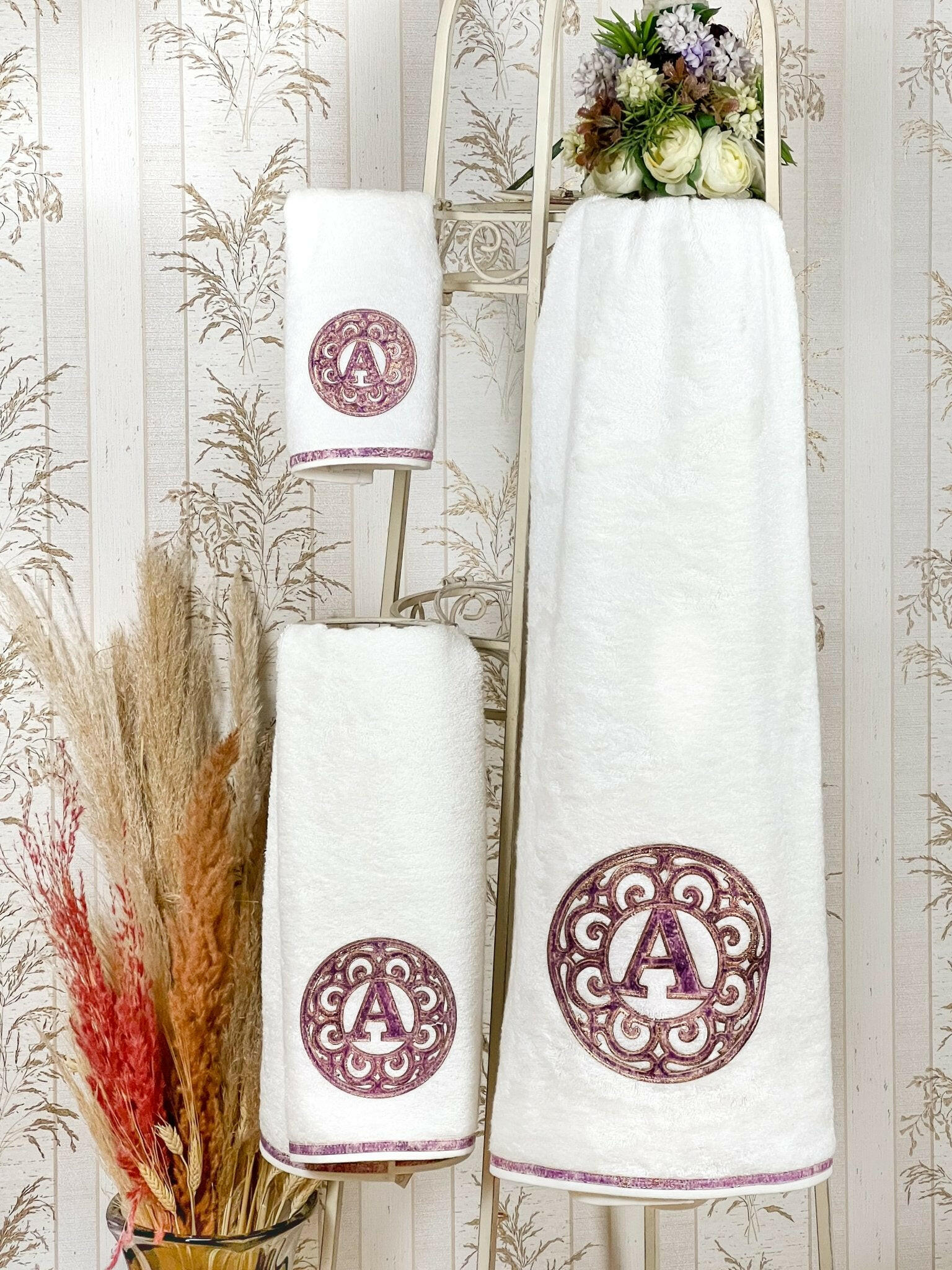 Personalized Initial Lyra Towel Set - Creative HomeTowels