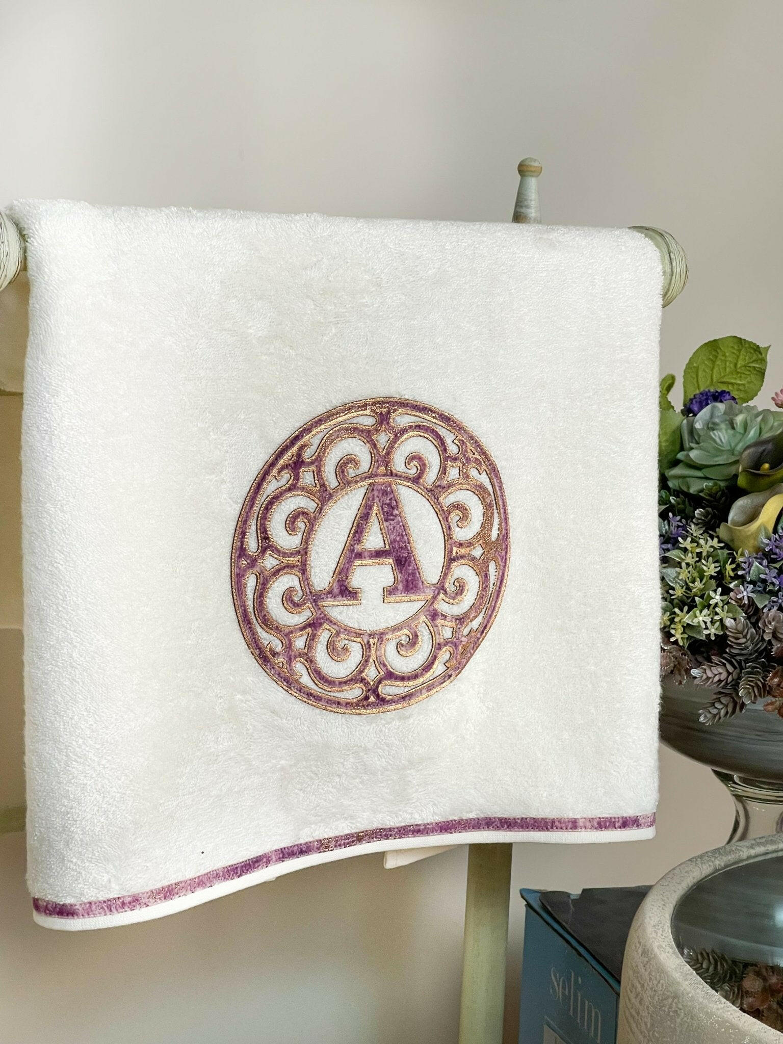 Personalized Initial Lyra Towel Set - Creative HomeTowels