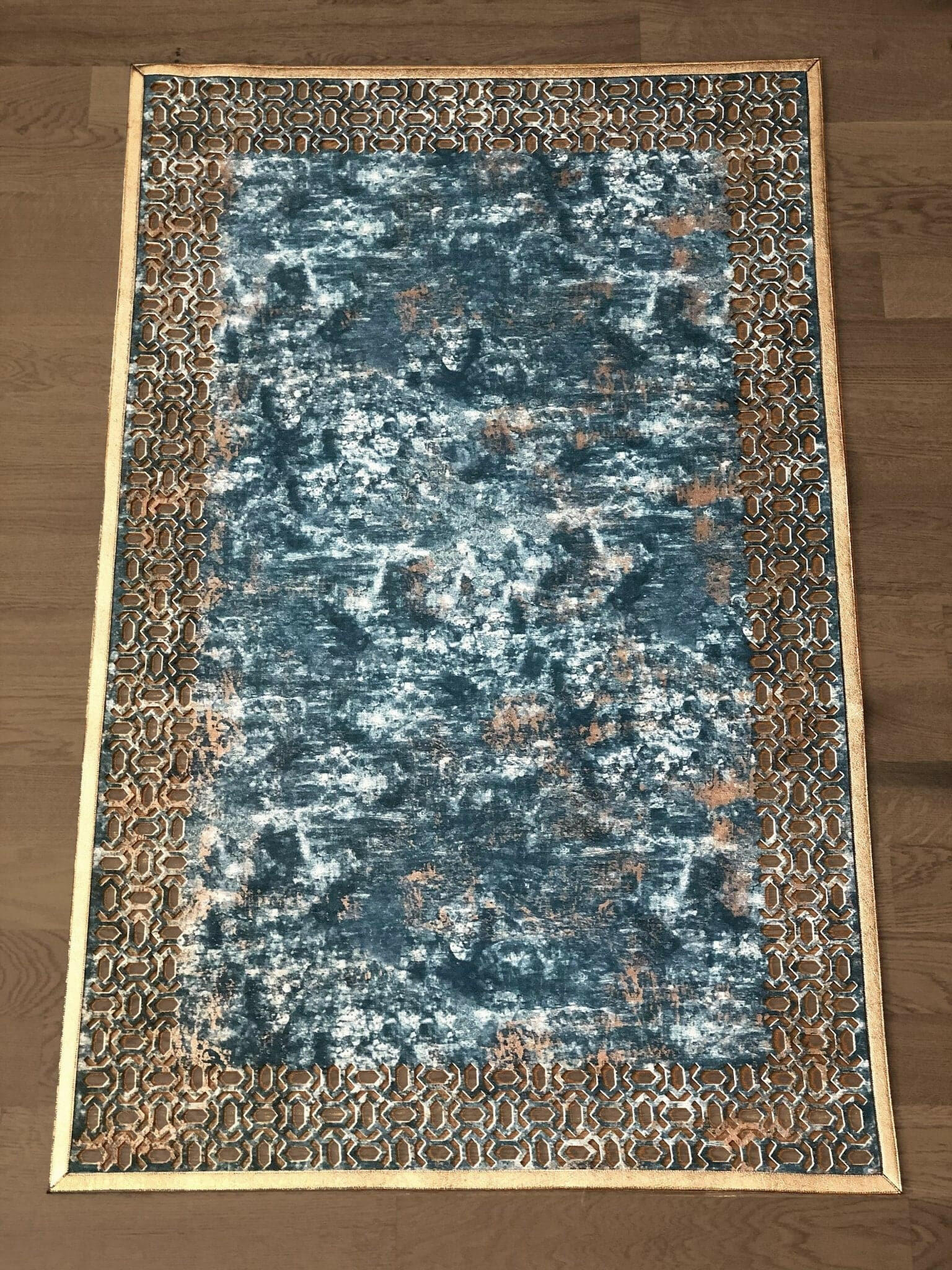 Petek Rug - creativehome-designs