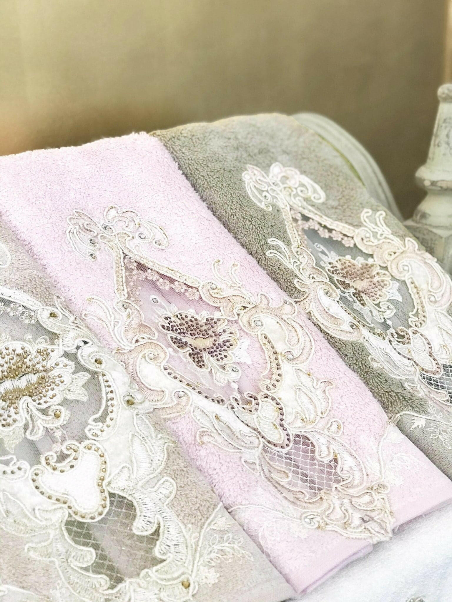 Selen Towel Color Set - creativehome-designs