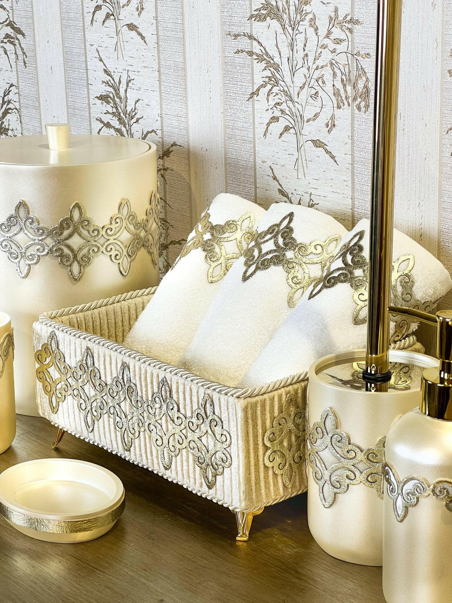 Sena Gold Bathroom Set - Creative HomeBathroom Accessory Sets