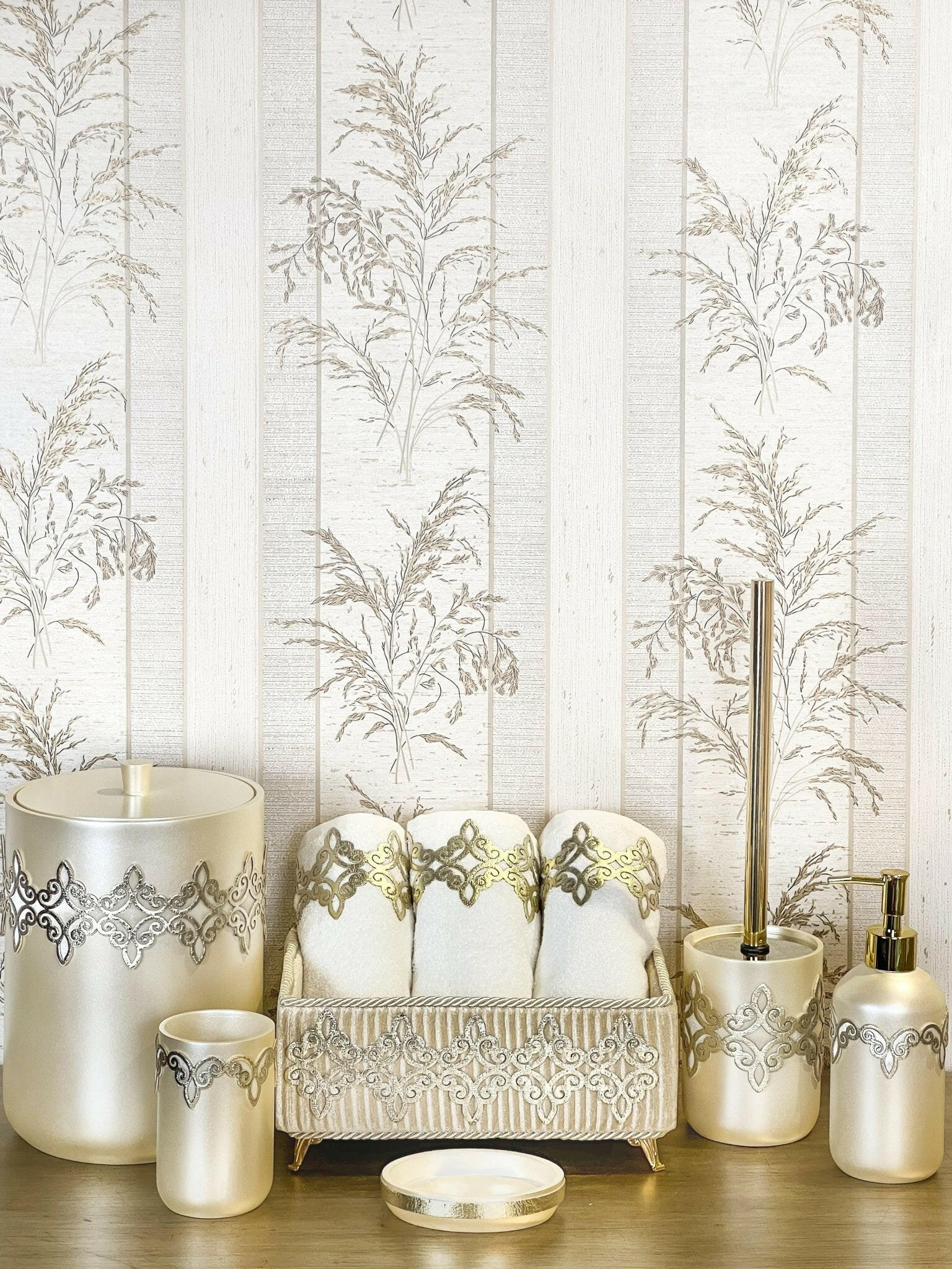Sena Gold Bathroom Set - Creative HomeBathroom Accessory Sets