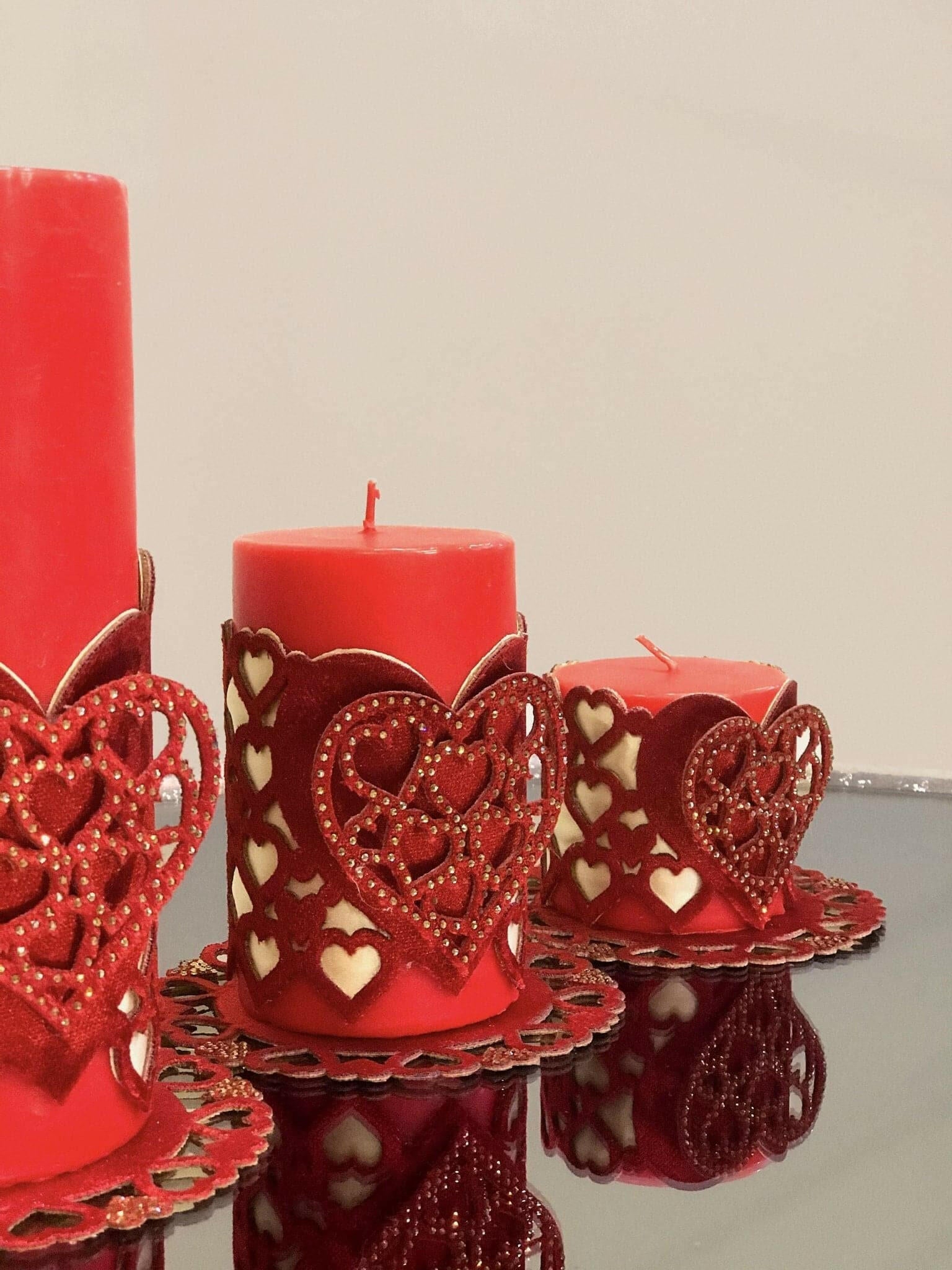 Sevgi Valentine'Day Red Candle Set of 3, Leather Red Heart Decorative Candles by Creative Home,CS-CH-SVGI-Re