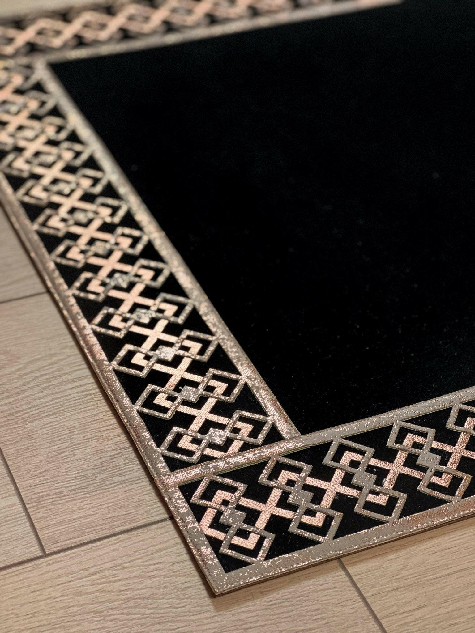 Tara Rug - Creative HomeRugs