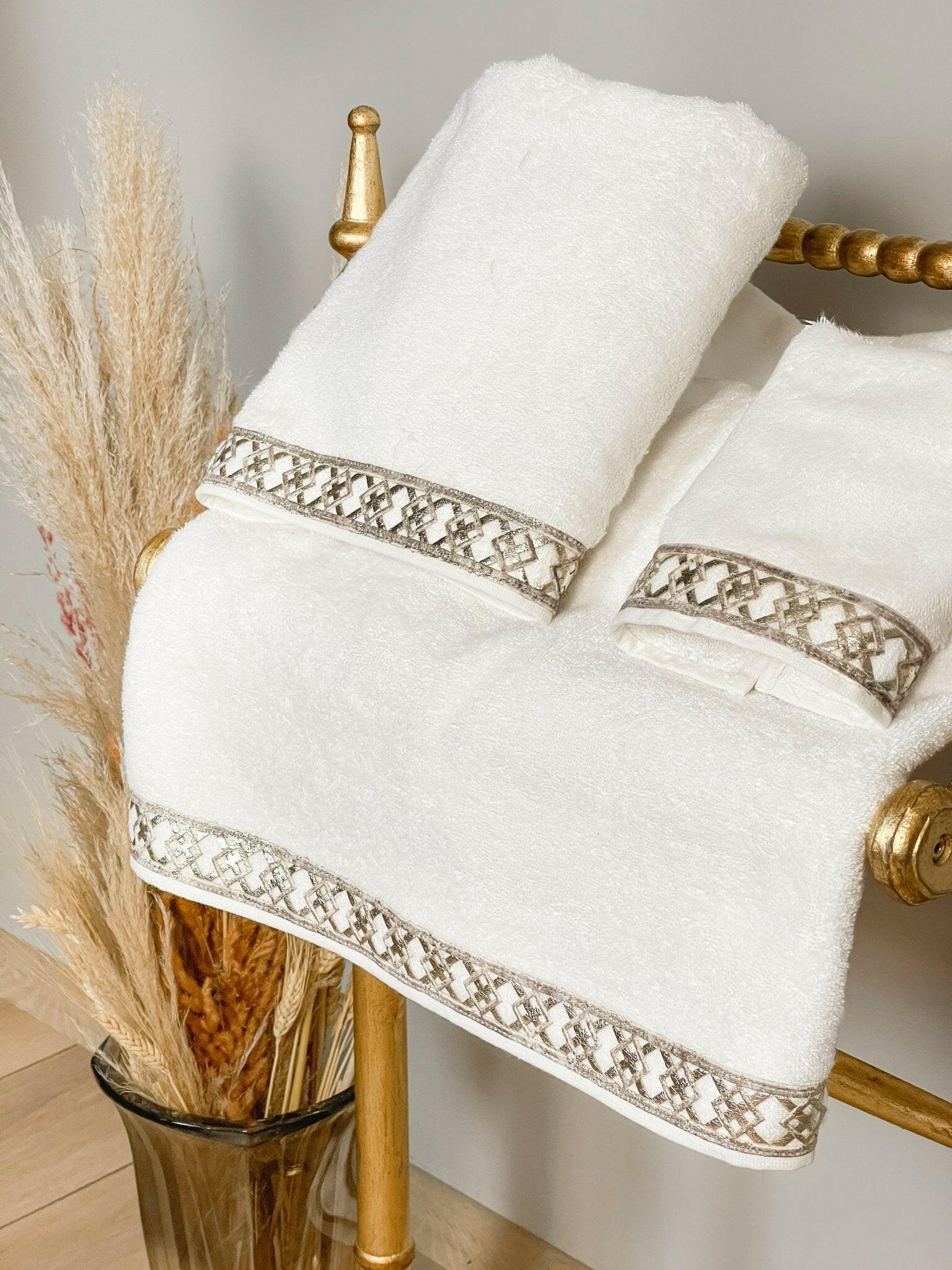 Tara Celtic Style 3 Piece Elegant Off-white Cream & Gold Luxury Bath Towel Set, Elegant Soft Bamboo Towelling by Creative Home,TS-CH-TARA-WGo