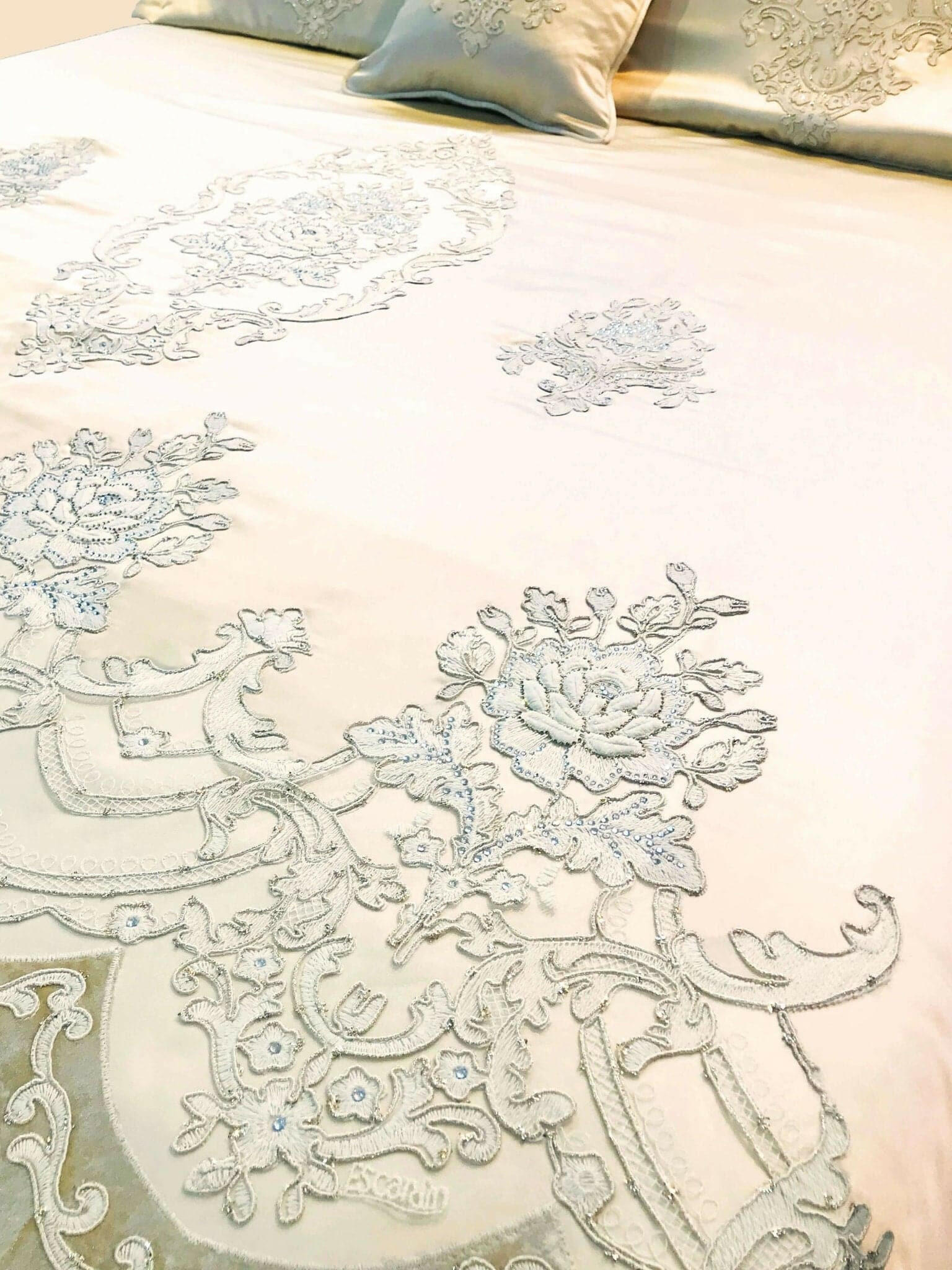 Tuana Bed Cover - creativehome-designs