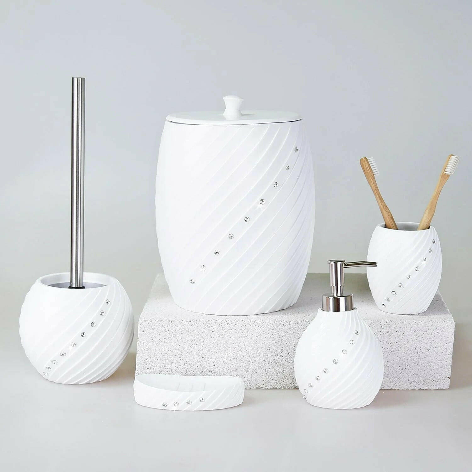 Valya Bathroom Set - Creative HomeBathroom Accessory Sets