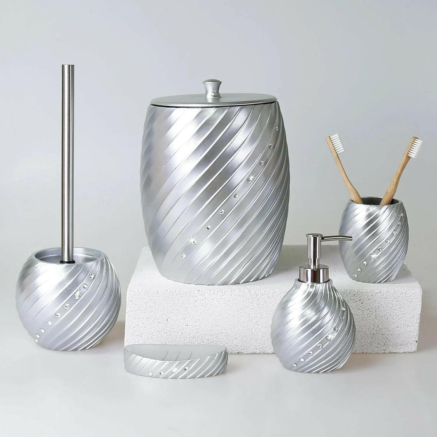 Valya Bathroom Set - Creative HomeBathroom Accessory Sets