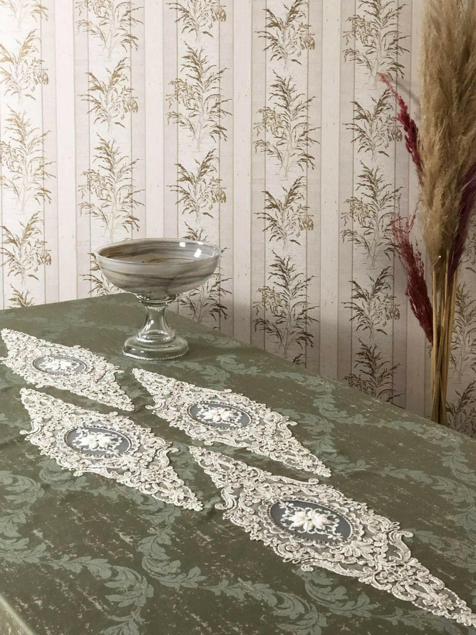 Yesim Tablecloth - creativehome-designs