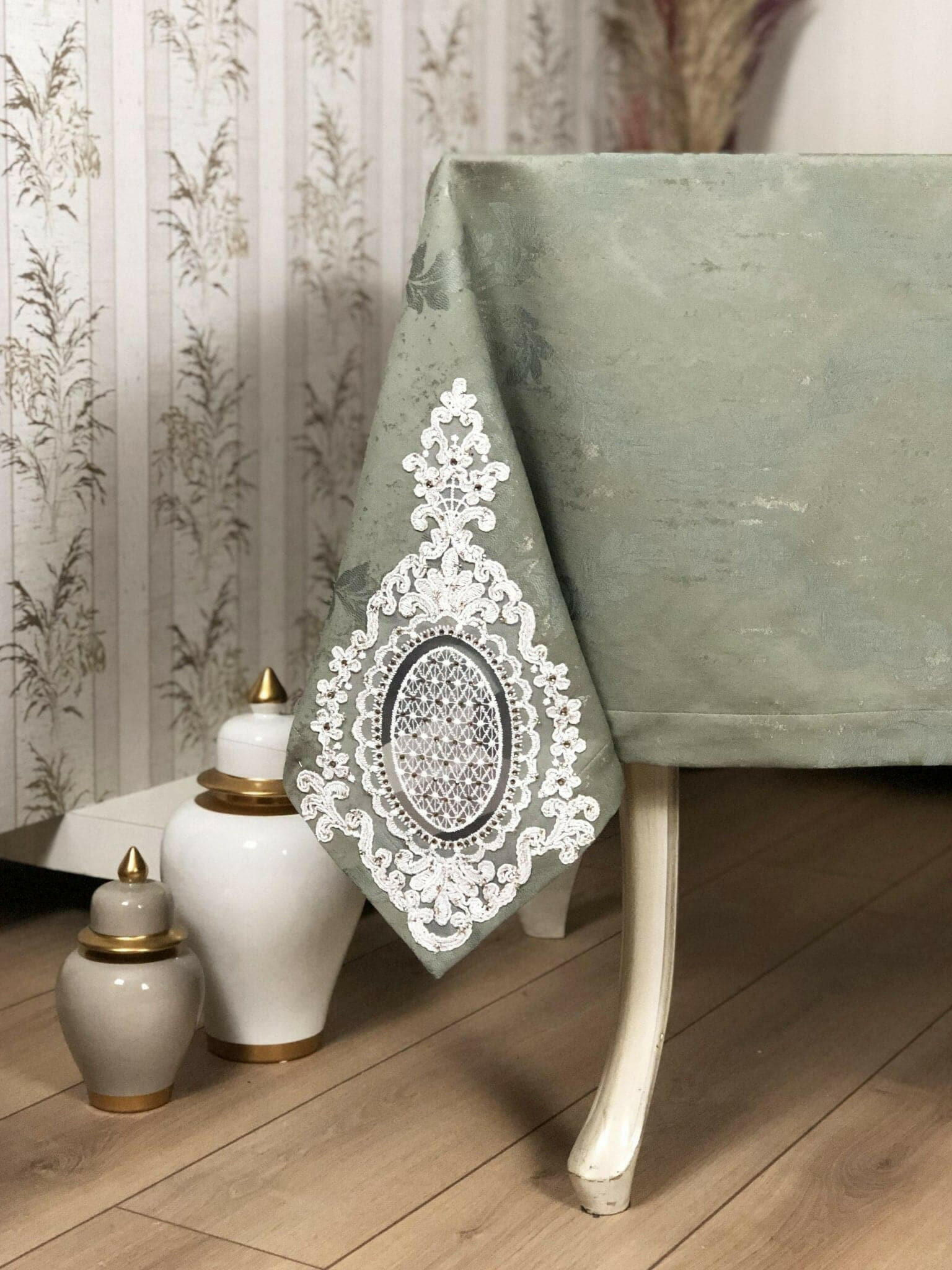 Yesim Tablecloth - creativehome-designs